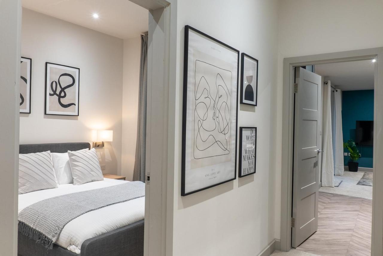 Appartamento Spring Mount Huge Luxury Full Apartment- Centre-two Extremely Comfy Kingsize Bedrooms-fully Equipped Modern Kitchen-cosy Living With Huge Tv Harrogate